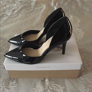 Jessica Simpson pumps